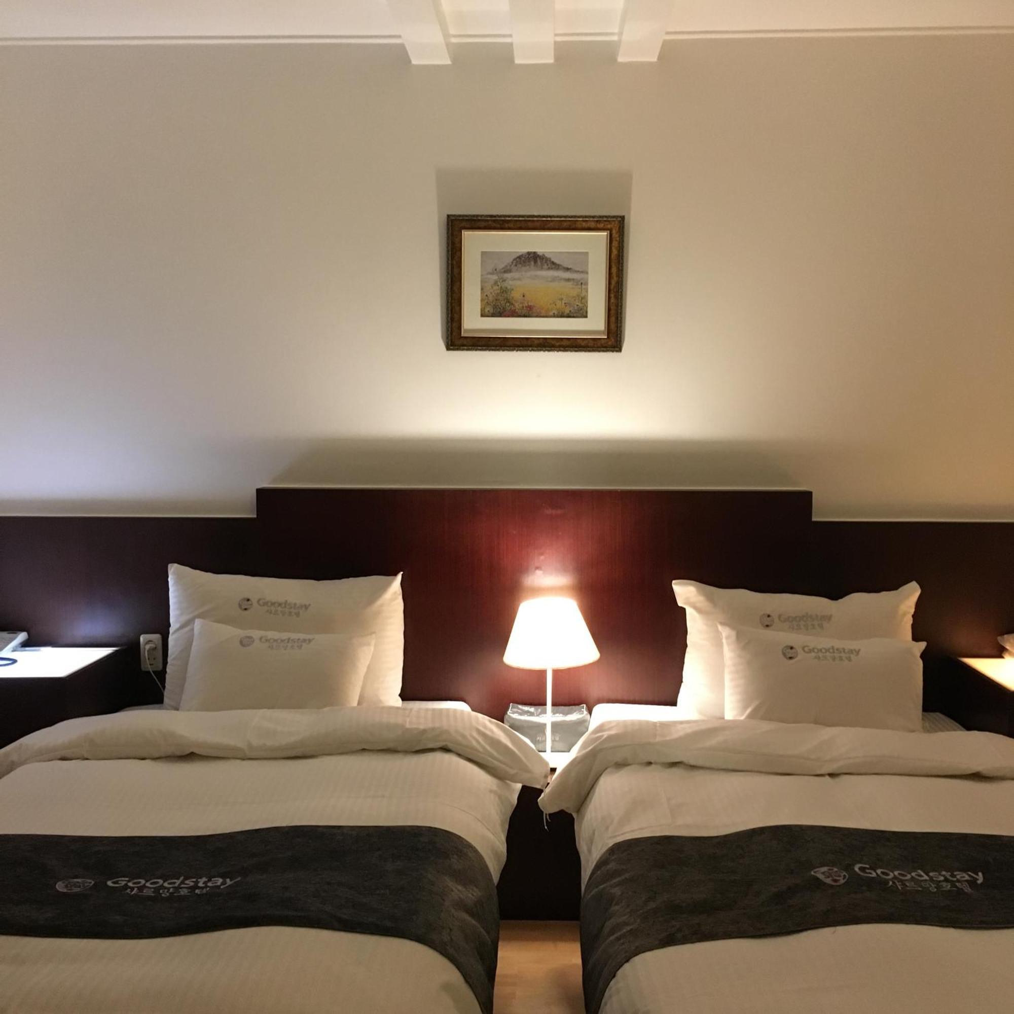 Charmant Hotel Mokpo Ruang foto