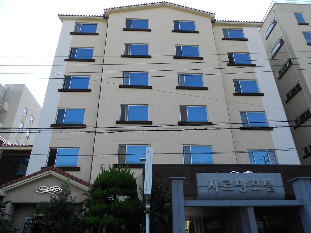 Charmant Hotel Mokpo Bagian luar foto