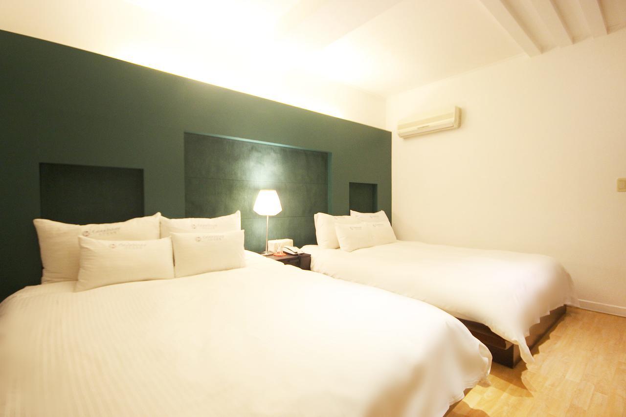 Charmant Hotel Mokpo Bagian luar foto